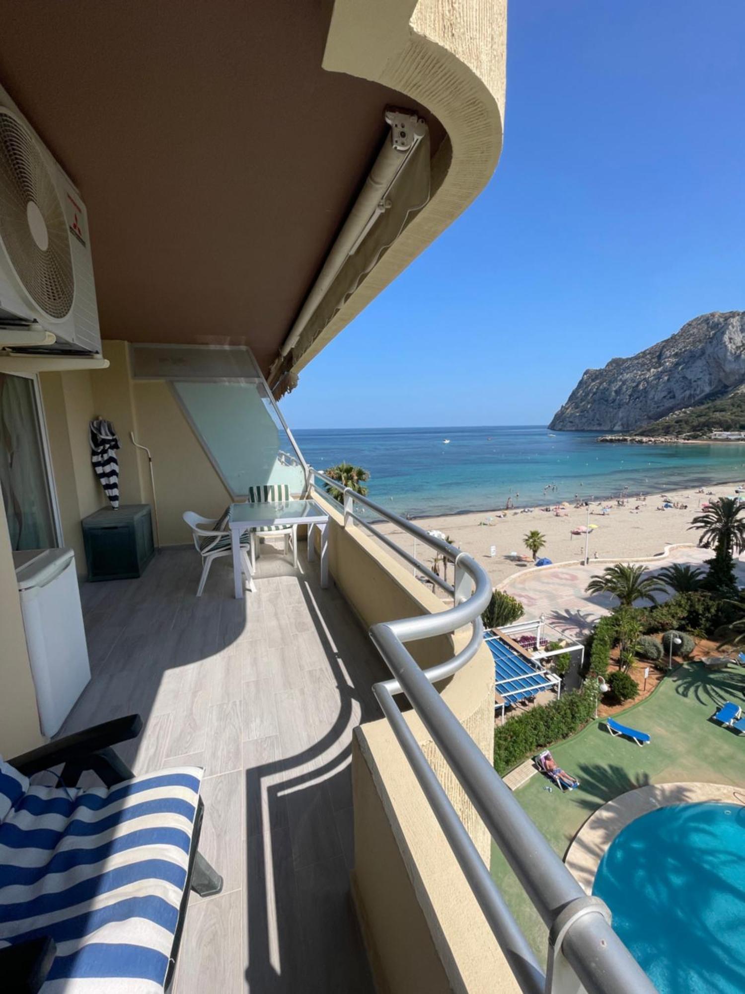 Apartamento Turmaplaya 41 al mar con parking privado Calpe Habitación foto